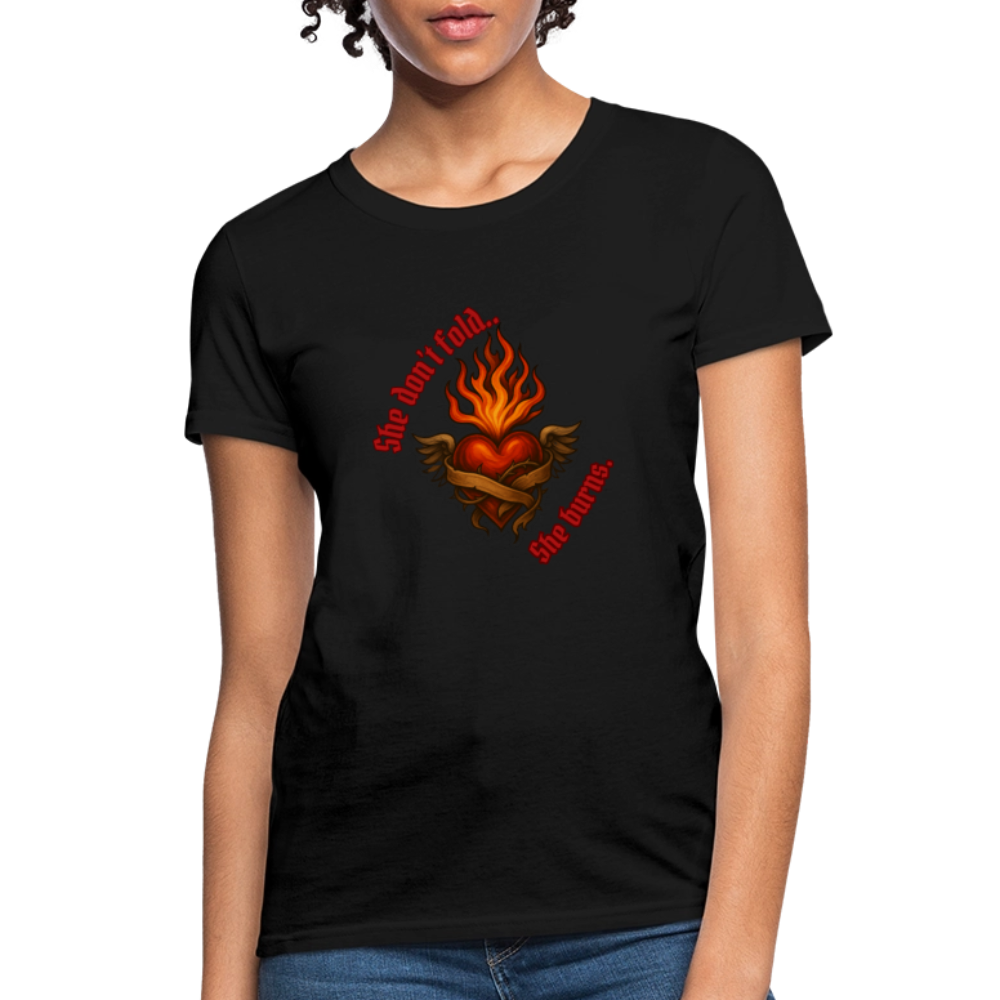 She burns— graphic tee - black