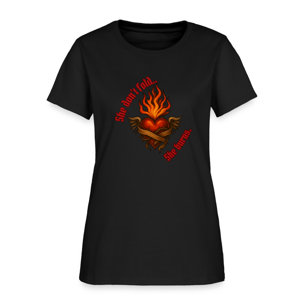 She burns— graphic tee - black